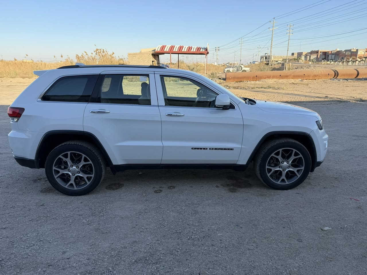 سلام عليكم جيب 20 خليجية لاستفسار ***********
