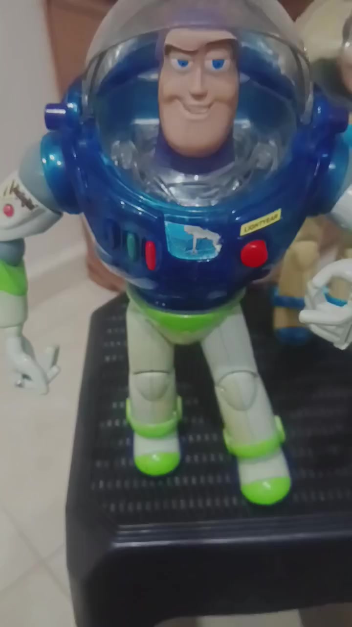 باز اصدار خاص مهتم يرسل خاص


**إذا كنت صاحب هذا الإعلان وتريد حذفه لأي سبب، رجاءا أرسل رسالة إلى الدعم الفني**