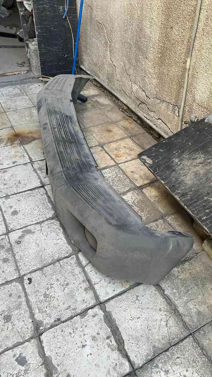 للبيع دعاميه حوثيه سوده جديده ممغسوله ودعاميه خلفيه
ودوس جانبيه نظااف 
ونفخااات متوفر 

***********
بغداد الجديده مقابيل الملجأ

