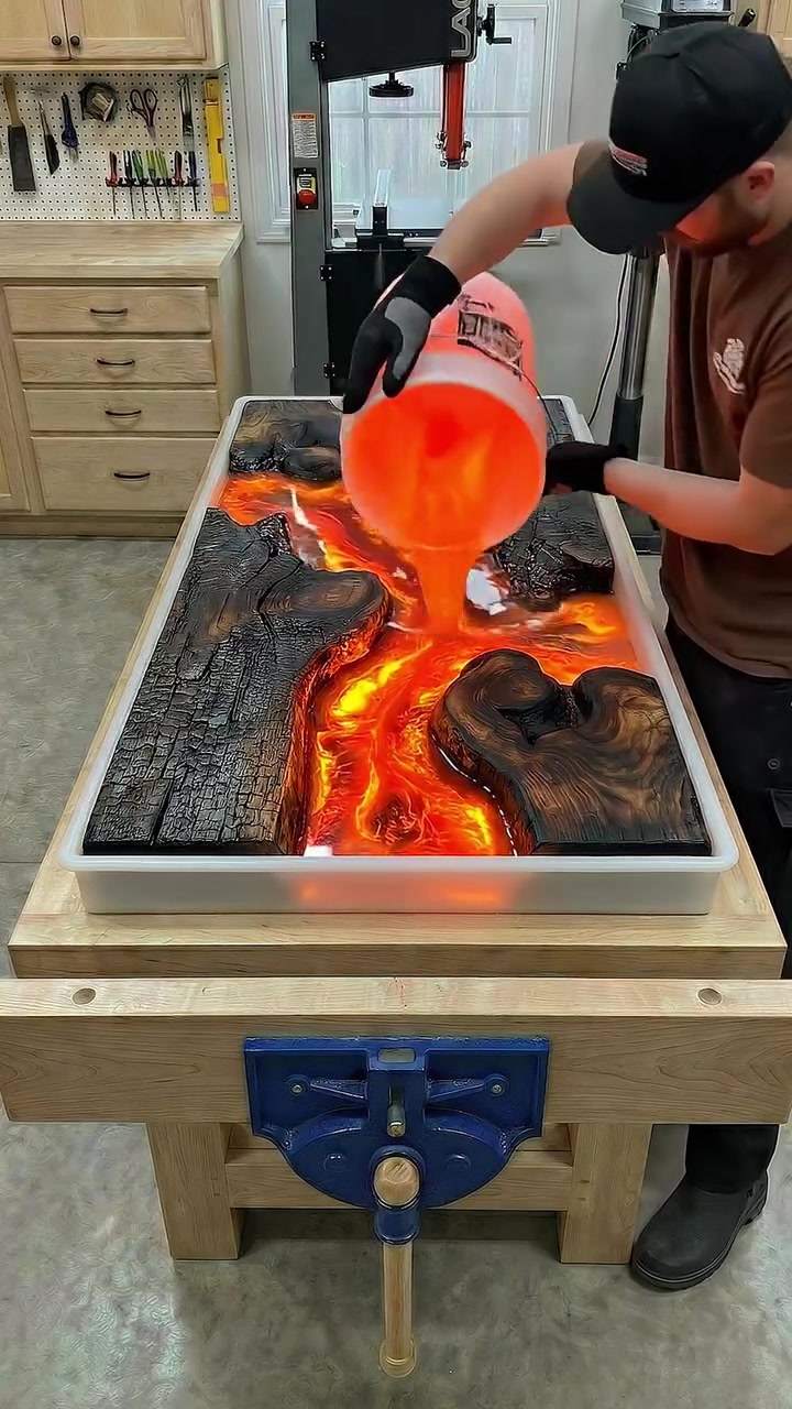 Wait Until You See These Lava Epoxy Tables in Action 😍🔥


**إذا كنت صاحب هذا الإعلان وتريد حذفه لأي سبب، رجاءا أرسل رسالة إلى الدعم الفني**