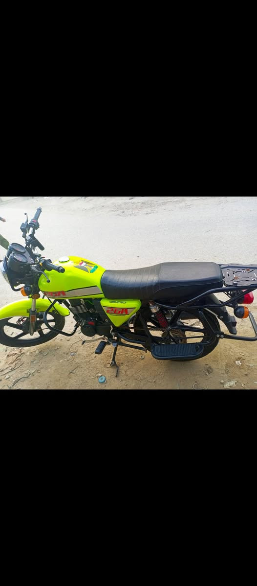 دايون 24
الدراجه مكفوله من من كلشي ونضيفه اوراق سكنر  مكاني بابل 

***********
