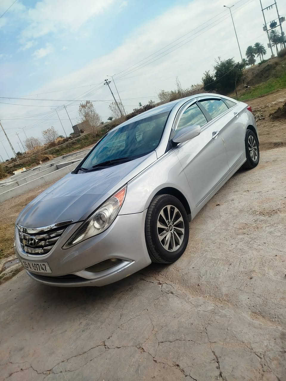 سوناتا موديل ١١مضلع بأسمي سياره مكفوله من ضربه وتبديل سياره جديده جديده لييل واحد امريكي محرك جيدي اي بشرط نص طابوكه قبل شهر شاده مكاني جزيره الخالديه اقصاط مترهم سعر ١٠٥  ***********
