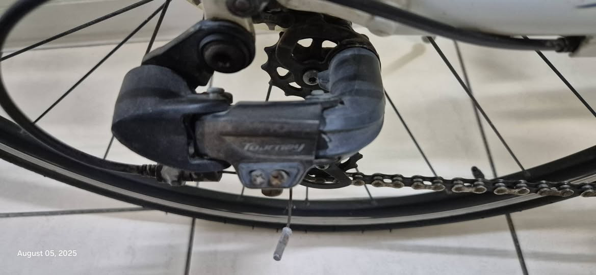 السلام عليكم
دراجة Momentum نظيفة جدا
السعر ٢٠٠


**إذا كنت صاحب هذا الإعلان وتريد حذفه لأي سبب، رجاءا أرسل رسالة إلى الدعم الفني**