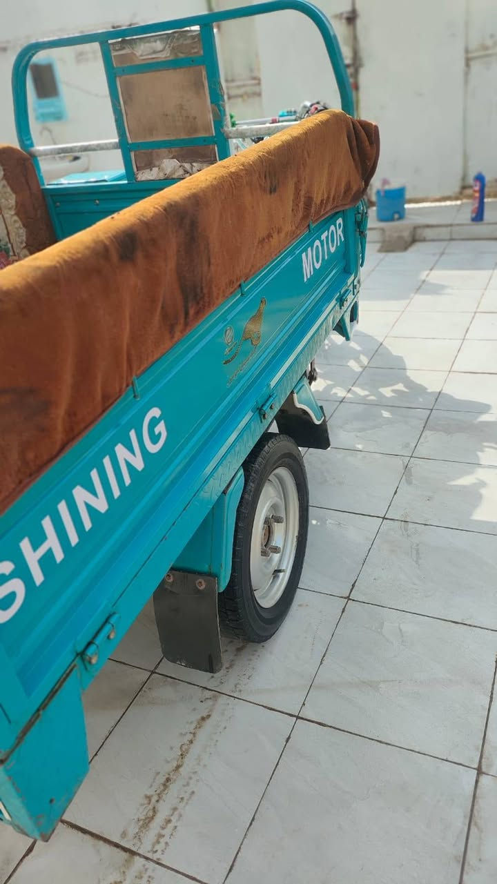 السلام عليكم من رخصت مدير الكروب ستوته صقر لبيع موديل 2023كفاله عامه من كلشي  السعر خاص لتواصل *********** متواجد خاص
