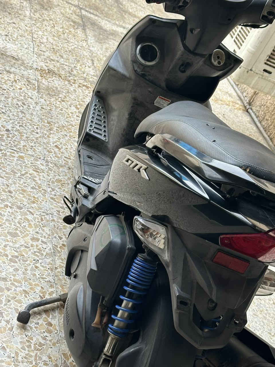 سلام عليكم دراجة GTR موديل ٢٠١٤ دراجه مال رمبه كفاله عامه الغزالة قرب جامع الحمزه سعر مليون وميتين وبيه مجال الرقم الهاتف ***********
