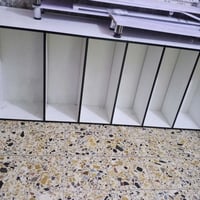 رفوف جدد كلش ستعمال قليل كامل يصير سواق كوزمتك محل ملابس هواي ستعمال ت...