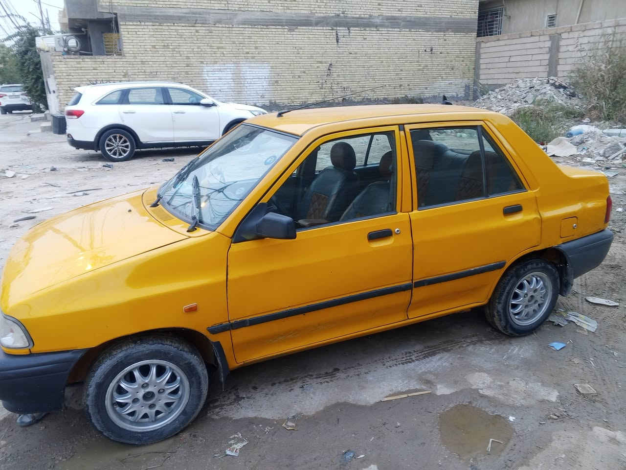 السلام عليكم 
اخوان سايبا موديل 2018 للبيع 
سياره ويل كب نضيفه بيها بعض الطخطخات جاملغ وربع من الجنطه رقم كربلاء موجوده بكربلاء 
مصفره هيئه وغرامات عليها 400 فقط 
السعر 38 وبيها مجال للشراي 
الرقم ***********
غير متواجد على الانترنت
