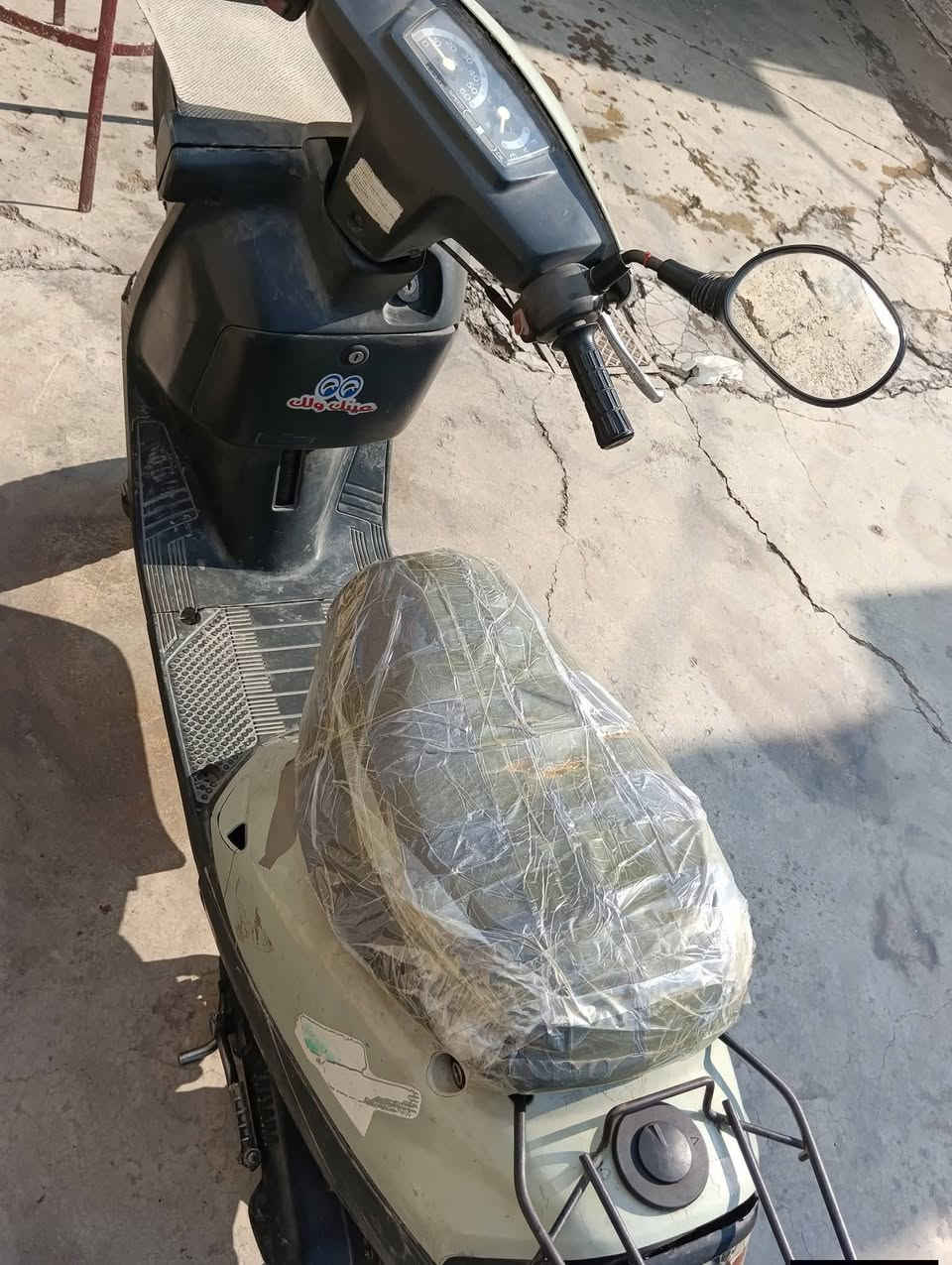 السلام عليكم دراجه ياماها نضيفه بس كفرات عيزها السعر 115 وبي مجال لطيبين *********** متواجد واتساب وخاص
