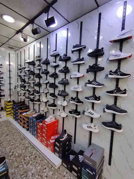 السلام عليكم
عندي محل أحذية رجالي للبيع
عنوان المحل الاعظمية شارع الضباط للاستفسار اتصال على الرقم ***********
