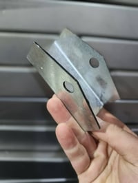 متوفر إكسسوارات طاقه شمسية للتواصل 07763562753 واتساب 📞