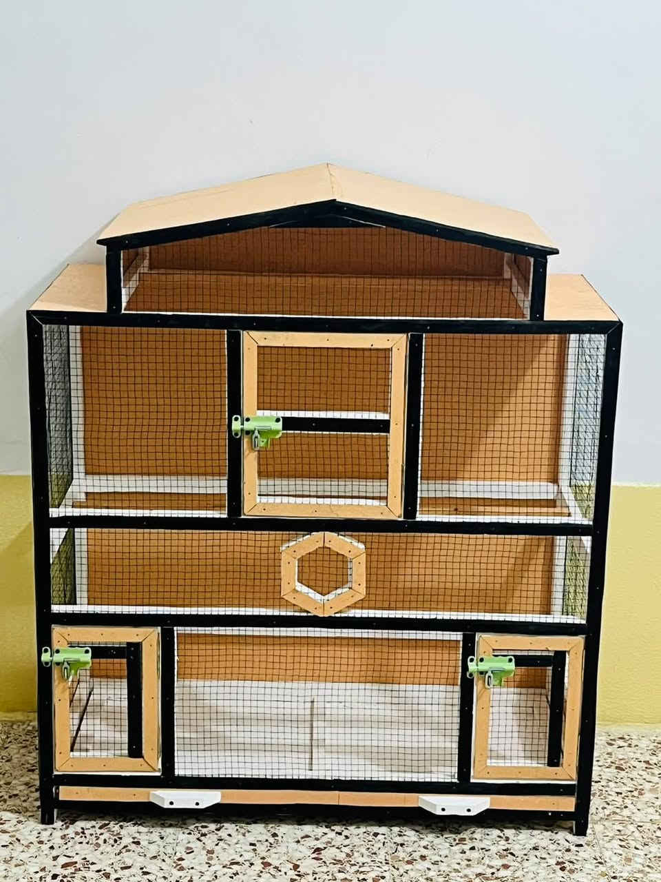 السلام عليكم
متاح قفص يرهم جميع طيور 
🦜🐦‍⬛🐦 
🔨الشغل درجة اولى
بسمار +برغي 
قياسات 
ارتفاع 120
العرض 105
النزال 50
المكان مركز الديوانية


**إذا كنت صاحب هذا الإعلان وتريد حذفه لأي سبب، رجاءا أرسل رسالة إلى الدعم الفني**