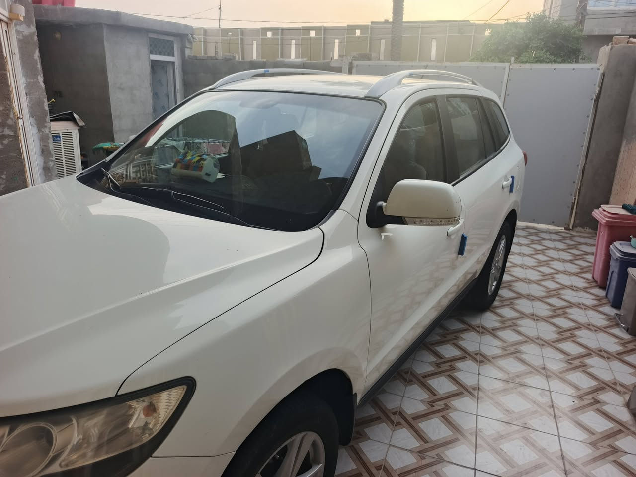 السلام عليكم
إلي يدور ع جديد هذا الجديد والسوك كلشي بيه
للبيع سنتافي خليجي الشركه العامه موديل ١٢ رقم بغداد 

سياره جديده ومديومه ادامه كامله من صدر تخم تاير منضومه بانزين نوزلات كامله مكمله 

ما بيها فقط صبغ غير ربع الباب الورى السايق صبغ
 
السونار مرفق مع المنشور

المكينه ٦ سلندر ع بلاد ما مفتوح بيها كلشي ولا صوت رواجز

سياره جديده وماشيه ٢٢٠ حقيقي ع فحص ع ١٢٠ ادك جرس

مكان السياره صلاح الدين قضاء بلد ناحيه الاسحاقي 

السعر ١٥٠ وبيها مجال كلش قليل

للاستفسار والاتصال ع الأرقام 

***********
