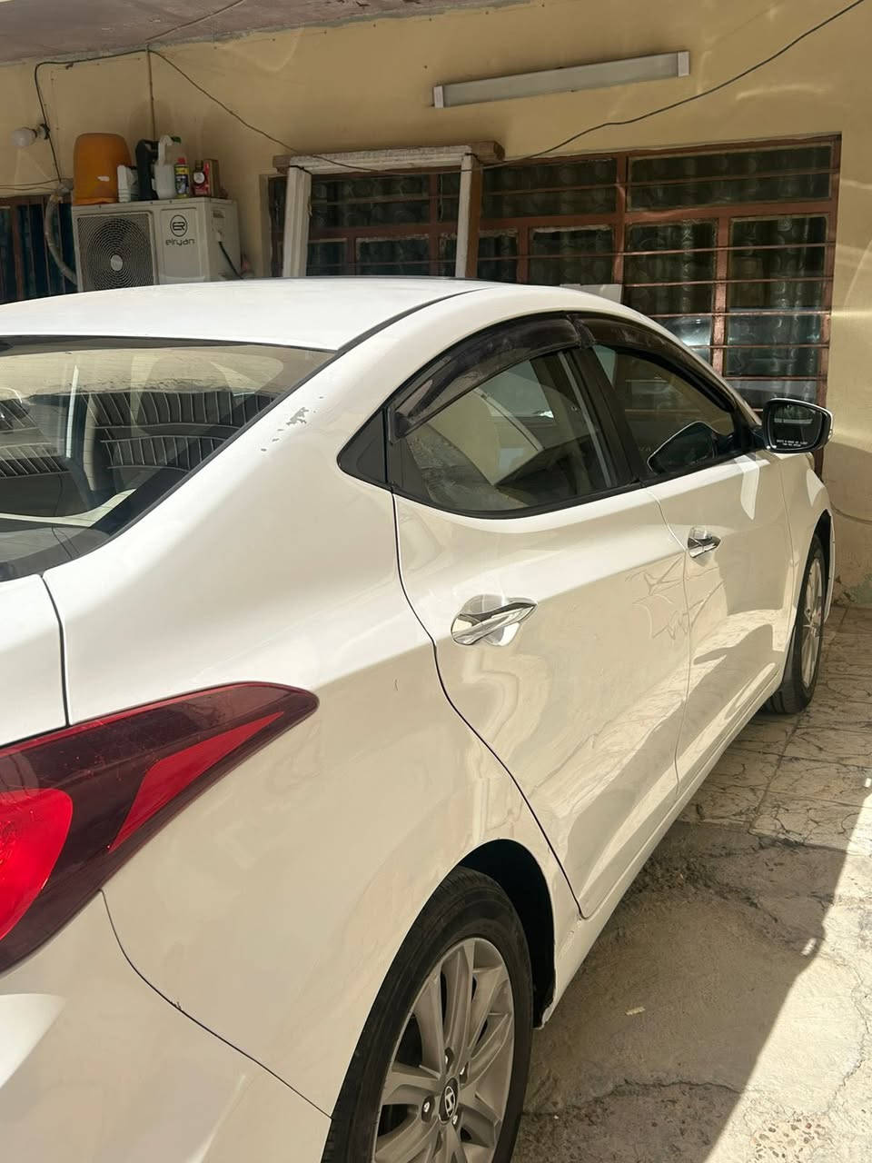 السلام عليكم. مكلف بالنشر النترا 2014 بغداد خليجي محرك 1800 بيها مكانات صبغ  السعر 115 $ وبيها مجال  قليل للاتصال على صاحب السياره ***********  مكان السياره بغداد
