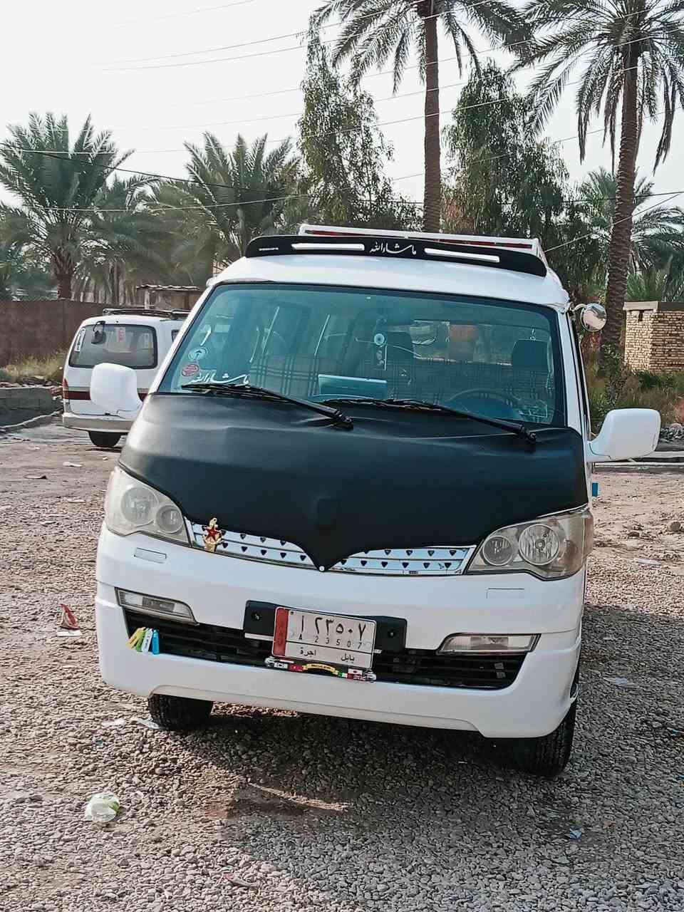 جنبي موديل 14السياره كلشي ما بيها نقص دوشمه جديده  تخم تاير حداديه  جديده مكينه جديده   السياره حلوه شوف عين  مكاني حله مركز  *********** السعر 85
