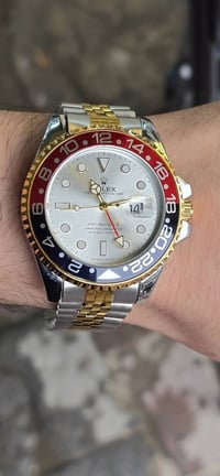 رولكس GMT • مخزن مختم • زفير ضد الخدش