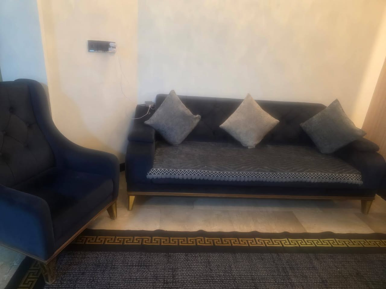 تخم عشر مقاعد نضيف شخط مبي المكان السيديه


**إذا كنت صاحب هذا الإعلان وتريد حذفه لأي سبب، رجاءا أرسل رسالة إلى الدعم الفني**