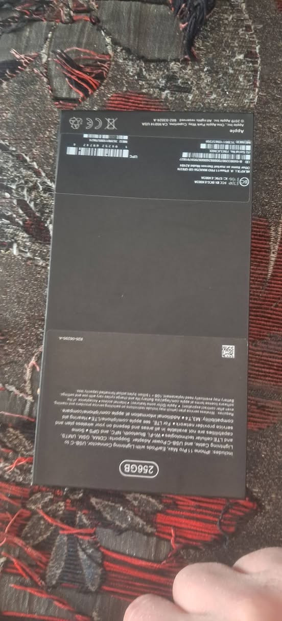 عنوان بغداد البياع
ايفون 11ابو ماكس امبدل بي بطارية ادواتة كاملة الجهاز ما بي شي نضافة الجهاز 80 %السعر 300 بي مجال الهاتف ***********
