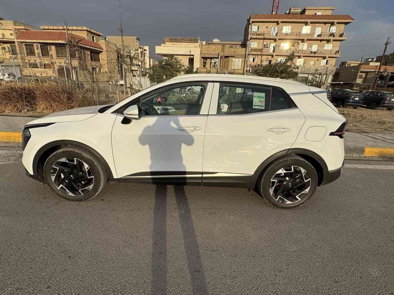 تحيه طيبه السلام عليكم ورحمة

كيا سبورتج 2024 خليجي ضمان الشركة الدولية

ماشيه8 ألف 

مكينة 2000 دوش 
المواصفات❗️
بصمه تشغيل 
بصمه ابواب 
ترحيب
شاشه كامره 
شفتات ستيرن
تحكم ستيرن 
اوتو هولد
حساس خلفي أمامي 
هندبريك بصمة
مقاعد كهرباء 2 
تدفىه كشنات 
مري شفط 
قيادة ذاتي 
ويل 20
لد خلفي 
لايت عدسه 
شاحن وإير لس 
رقم بغداد شرط تحويل مباشرة 
أي استفسار ***********
***********
المكان بغداد الدورة
