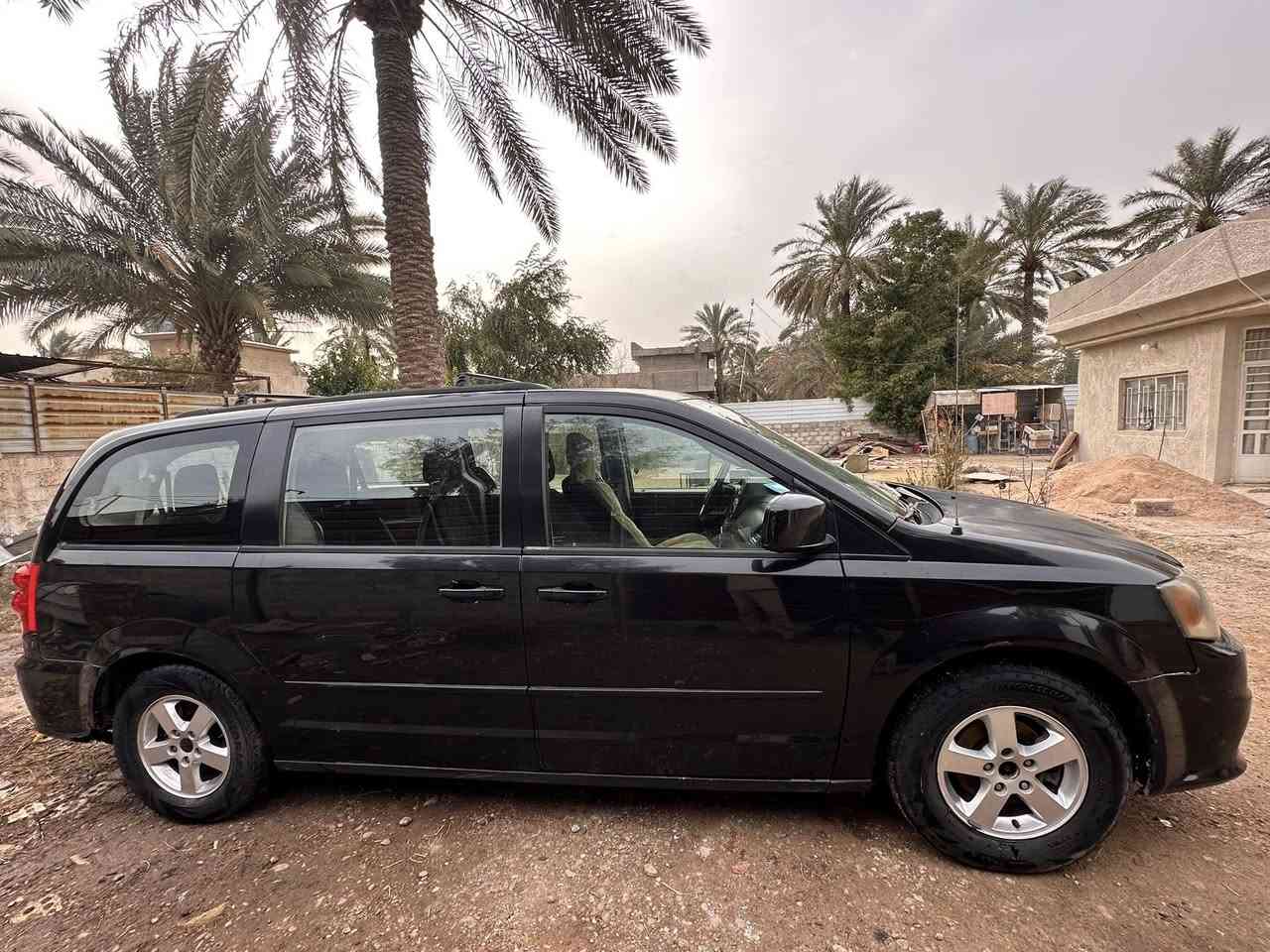 اعادة نشر بسبب الوعود الكاذبة السلام عليكم رمضان كريم عليكم سيارة دوج كرفان
من رخصة الادمن 
 
موديل 2012 محرك 3600
6سلندر 

حادثها في امريكا موضح بالصور

وحادث بالعراق جاملغ خلفي 

🔴كير مكينة كلة جديد

بيبان سلايت كهرباء +صندوق كهرباء ⚡️ 

تايرات جدد 

تبريد 3 قطع

كشن كهرباء والباقي بلع

جام كهرباء
 
موبايل ***********
السعر 118 وبيها مجال
