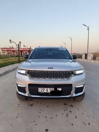 من رخصة الادمن   جيب كراند شيروكي موديل 2024  الضرر: جاملغ وبنيد بدون ...