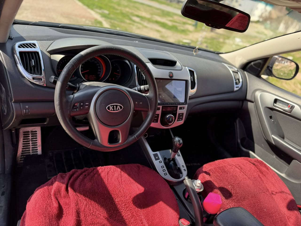 ‎ فرۆشتن و گۆڕینەوە
‎کیا سیراتۆ ٢٠١٠ بڕاوە قەپات مواسەفات لۆک
‎کامل مەسرەف کراوە
‎سڵاید
‎ئیکۆ
‎بەسمە
‎دەرگا بەسمە
‎سوکان ڤۆلیۆم
‎شاشە و کامیرای بۆ دانراوە
‎ئاوێنە ئیشارەت
‎تەبرید سارد و گەرم مەزبوت
‎گێر ئۆتۆماتیک و عادی
‎مەکینە بیلاد ئاڤانتی بەنزین زۆرکەم ئەخوا
‎تازە ڕۆنی مۆتڵی تێکراوە
‎ئەنتی فریزی تیایە
‎تاقم تایە و بانسی تازە گۆڕاوە
‎جامی پێش و دوای هەڵگیراوە
‎چوار جام کارەبایی
‎سەقفی بەشەرت
‎١٤٦ هەزار ڕۆشتوە
‎سعری ٥٤ وەرەقە و مەجال
‎شوێن سلێمانی


**إذا كنت صاحب هذا الإعلان وتريد حذفه لأي سبب، رجاءا أرسل رسالة إلى الدعم الفني**