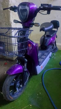 دراجه شحن موديل 25 بس يرادله باتريات بغدد حي الجامعه 07882970802 السعر...