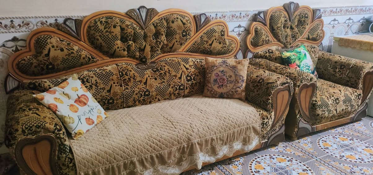 تخم للبيع نظيف ثقيل متكون من 6 قطع واخر صورة جرابي عدد 2 نظيفات كلش التخم ب400 وبي مجال والجرابي على 100 الوحدة


**إذا كنت صاحب هذا الإعلان وتريد حذفه لأي سبب، رجاءا أرسل رسالة إلى الدعم الفني**