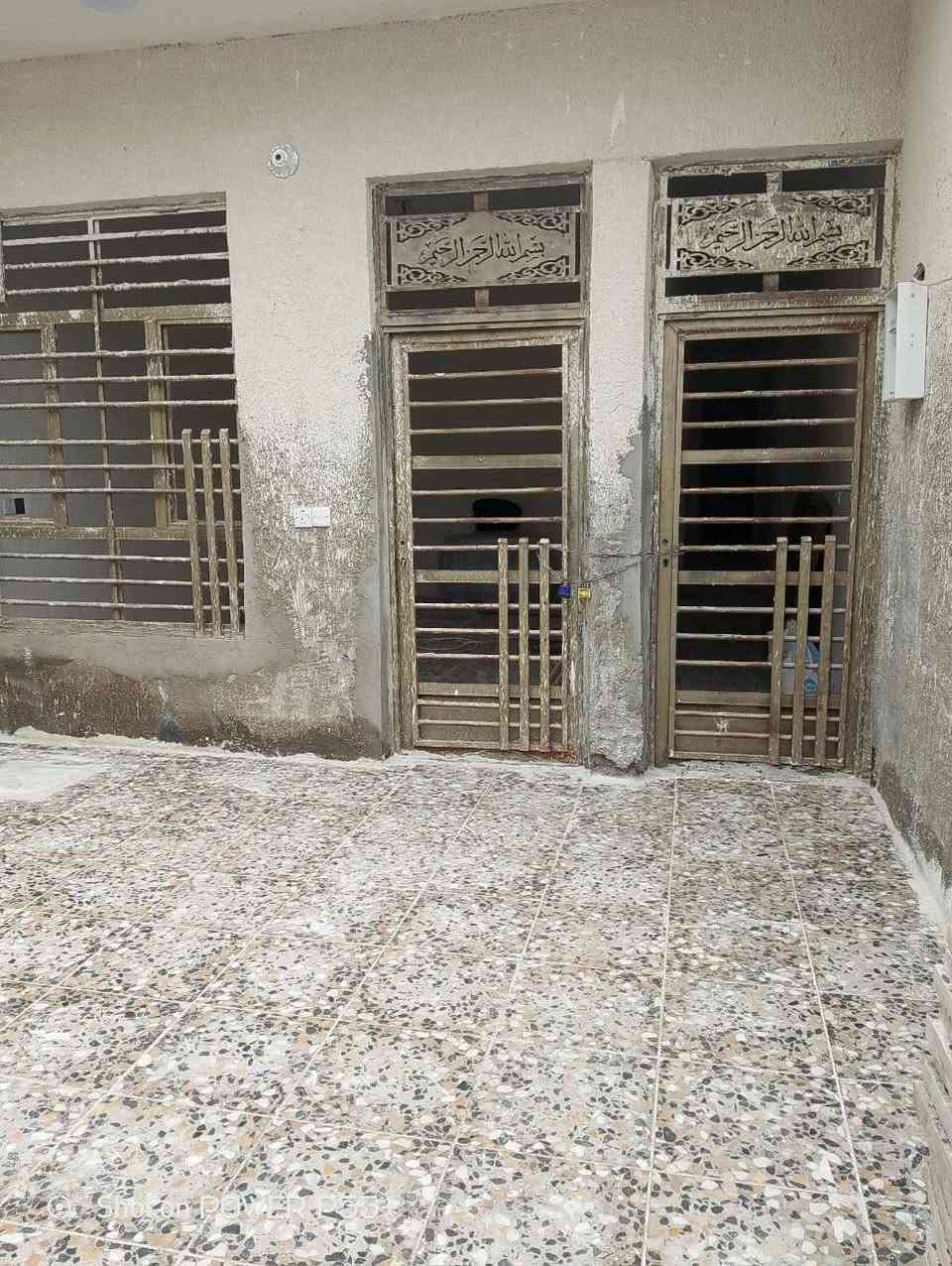 السلام عليكم يوجد مشتمل 100
 الواجيه 5.     ونزال 20 
السعر.  65 الاستفسار عله هاذه الرقم ***********
***********
