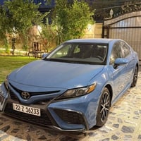 تيوتا كامري  موديل 2024 مواصفات Se حلوة شاشة كبيره لمس كاميرا   حاسه ر...