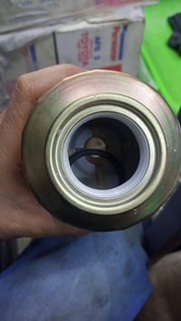 سلام وعليكم  فلتر كاز مال لاندكروز  07712231998