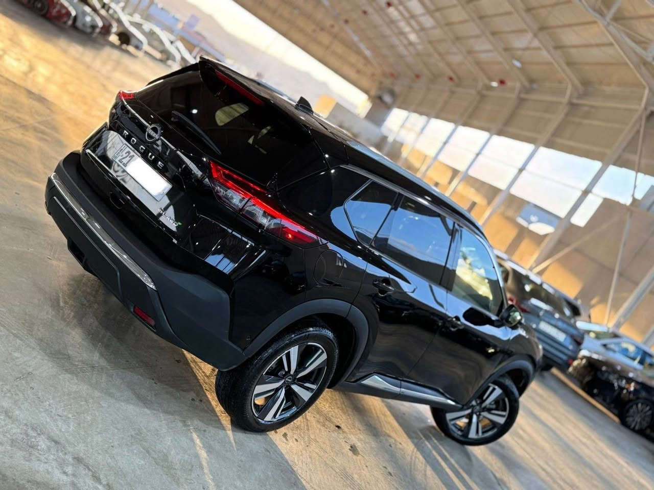 Nissan rogue 2023 SL
قەپات مواسەفات
پانۆراما
بەسمە
دەرگا بەسمە
شەغال
ناوسپی
کوشن جلد
کوشن کارەبا
کوشن خەزن
کوشن هیتەر
سوکان هیتەر
شاشە گەورە
٥ کامێرا و ٣٦٠
تەبرید
مەرکەزی
گێڕ عادی و ئۆتۆماتیک و گێڕی سەر سوکان
برێک بەسمە
ئەوتۆ هۆڵد
ئەوتۆ ستۆپ
ئەوتۆ ستارت
٥ مۆدی لێخورین
ئیکۆ
سپۆرت
سنۆو
مود
کۆمفۆرد
مکەبەرە Bose
ڕاداری٣٦٠
پێش و دواو تەنیشتەکان
سنوق جەگ و کارەبای
کارپلەی 
ئەندرۆید ئەوتۆ
ماپ و ناڤیگەیشن
زۆر مواسەفاتی تر سەیارەکە رەقەمە و بەناوی خۆمەوەیە دەعامی بۆ دەعامی بەشەرت
یەک پەلە بۆیاخی هەیە پێش و دوا کەپس 
لە سلێمانیم
***********
*********** السليمانية, العراق
