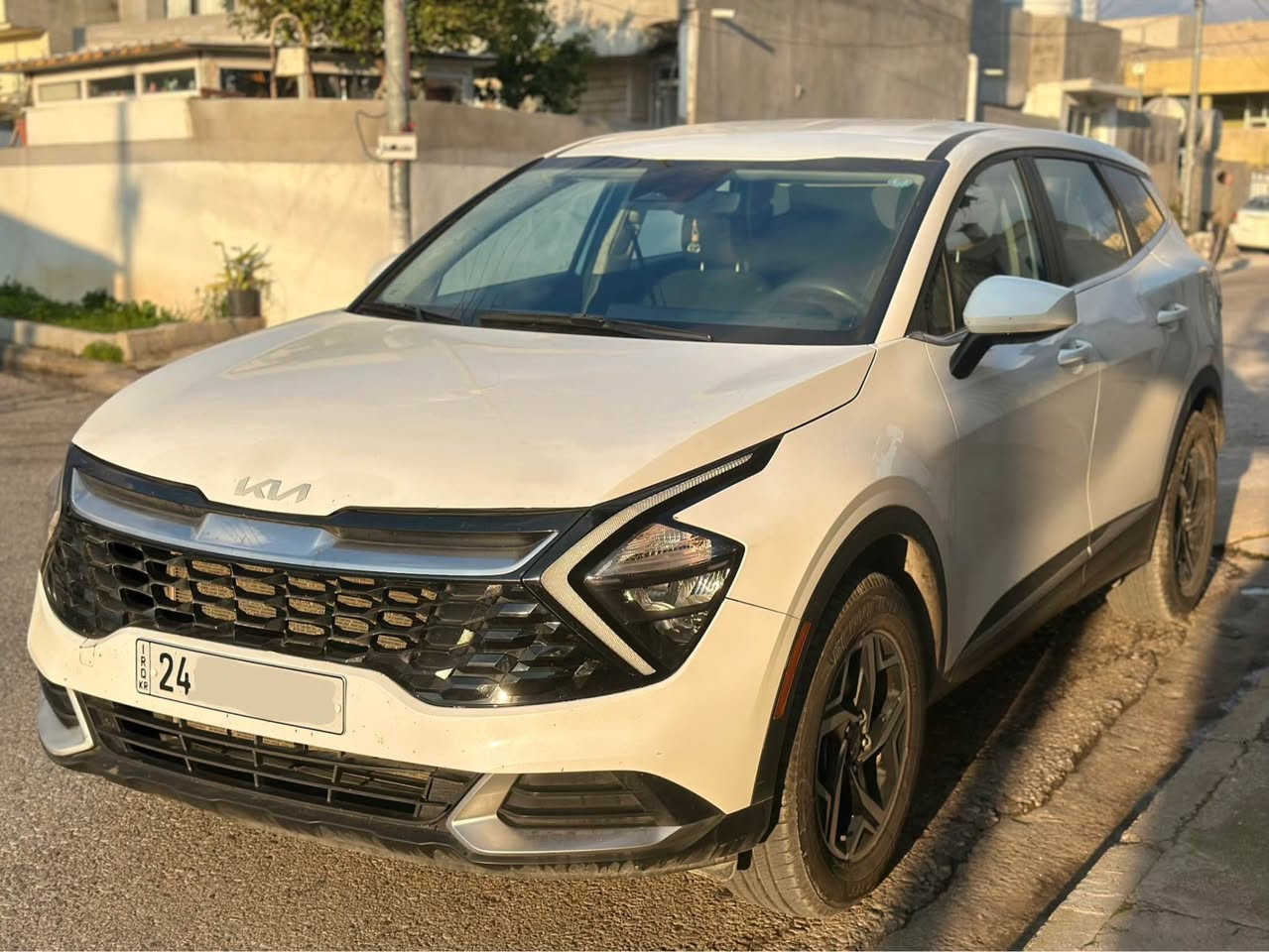 kia sportage 2023 LT
کلین تایتل
دبل اکسل
mode drive - eco - normal - comfort - sporte - offrood - snow 
کشن هیتر
رادار و حساس 
سوکان تحکمات و تحدید سرعە
سیارە بدون صبخ 
بدون تعدیل
تخم تایرات جدید جدید
رقم و سنوی جدید بسمي
تحویل و وەکالە شرط نفس یوم
سعر 198$ مجال بصیت
عنوان عقرة
رقم شانصی موجود نشر
*********** اكر, نينوى
