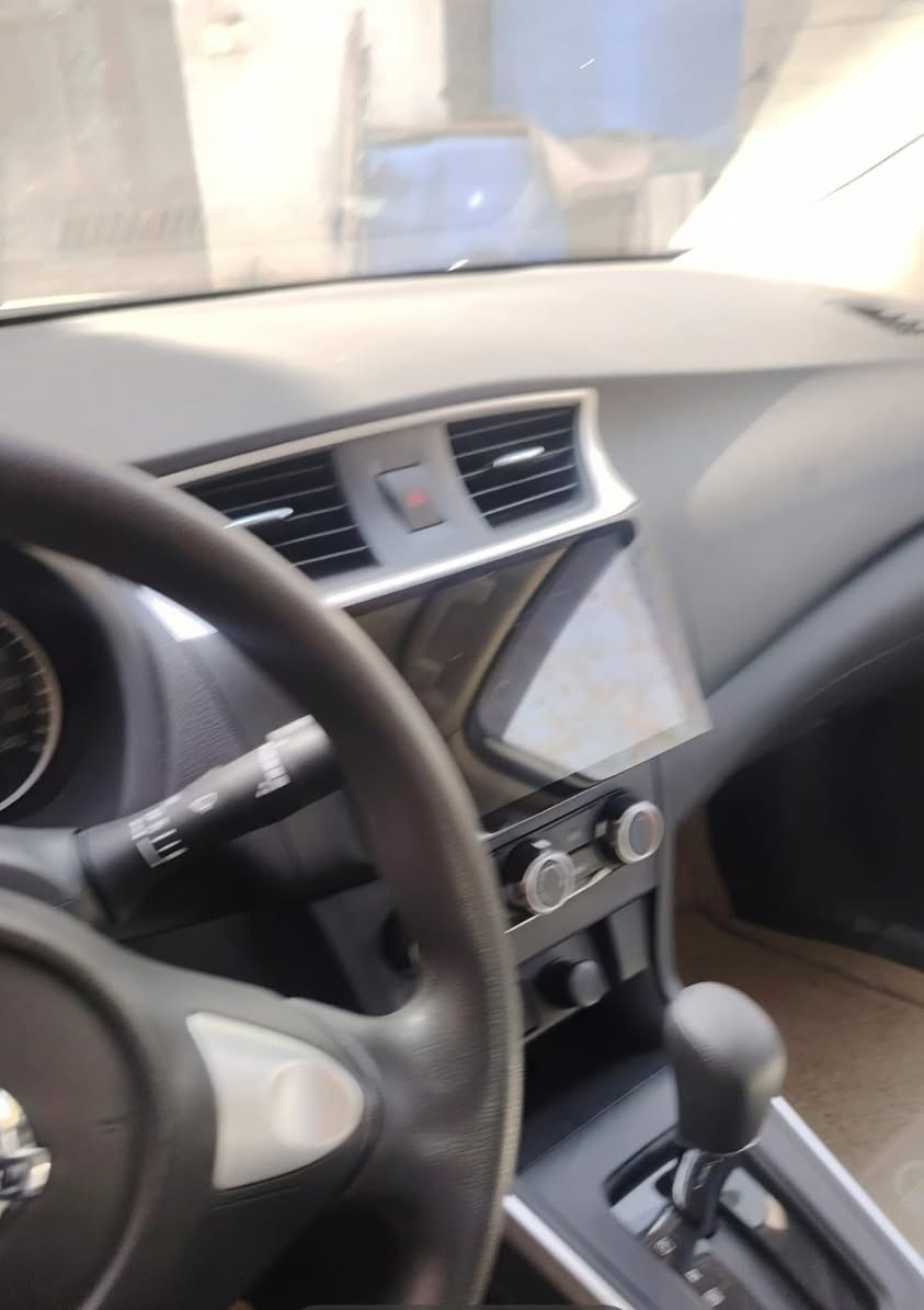 السلام عليكم
للبيع نيسان سنترا  
موديل: 2024
اللون: ) ابيض 
الممشى: 40ألف كيلو
محرك اقتصادي 1600
كاميرات محيطية 360 درجة
حساسات أمامية وخلفية
رادار + المحافظة على المسار
مثبت سرعة
تشغيل بصمة
دخول ذكي
مقاعد جلد
تدفئة كشنات وستيرن
جنوط رياضية
الضرر الباقي
كفالة من الدعامية الى الدعامية برغي مامبدل بيها
📄 رقم اربيل– تحويل ثاني يوم

💰 السعر: 135 وقابل للتفاوض

📞 للاستفسار اتصال أو واتساب: 
***********
