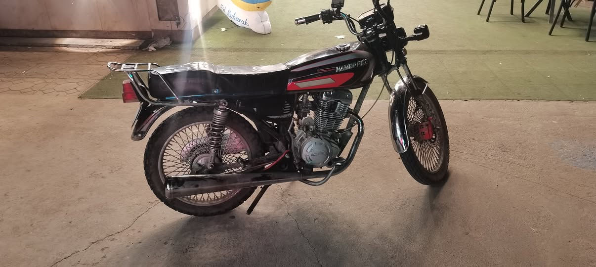 ماطور سولينك 200 موديل 24 سعر 350 وبي مجال  ***********
