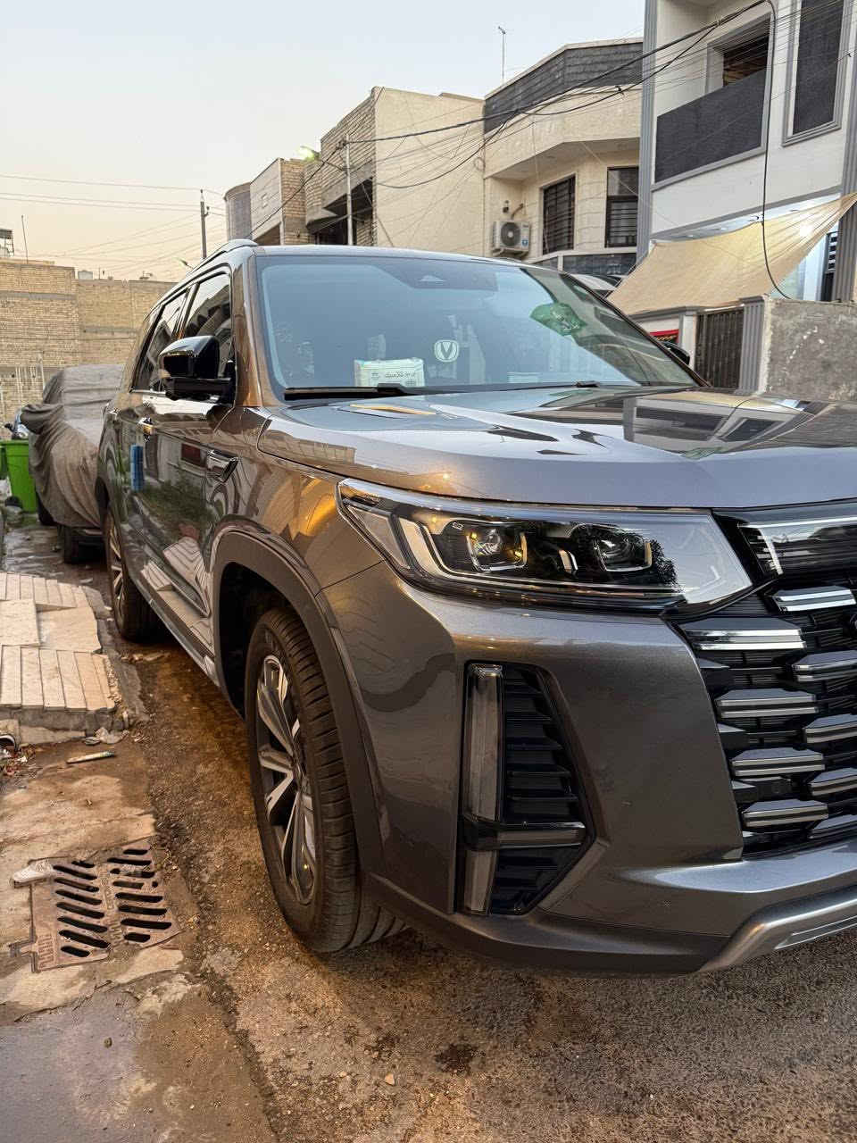 السلام عليكم
شانجان CS 95 موديل 2026 لون رصاصي   
فول مواصفات رويال اعلى فئه وبيهة باج تضليل 80‎%‎
7 راكب 
3 قطع تبريد 
4 كامرات محيطيه 
حساسات امامي وخلفي 
ورادار  360 درجة
دوسات كهربائيه
 بانوراما 
اشاره بالمرايه 
مرايات شفط 
كشنات كهرباء تبريد كشن
بصمه تشغيل 
بصمات ابواب
تشغيل عن بعد 
صندوگ كهرباء فتح وقفل ذكي على حركة الرجل
انارة ترحيب علامة شانجان ابلاد
4 انضمة قياده 
فور ويل
كشن السائق مساج
محرك تيربو  2000 
وبعد هواي بيها مواصفات 

 ماشية 3000 كم يعني اخت الزيرو

 مآخذها اقساط يدوي من الشركة واصل للشركة 22 مليون وباقي 33 مليون اقساط 
للاستفسار ***********
