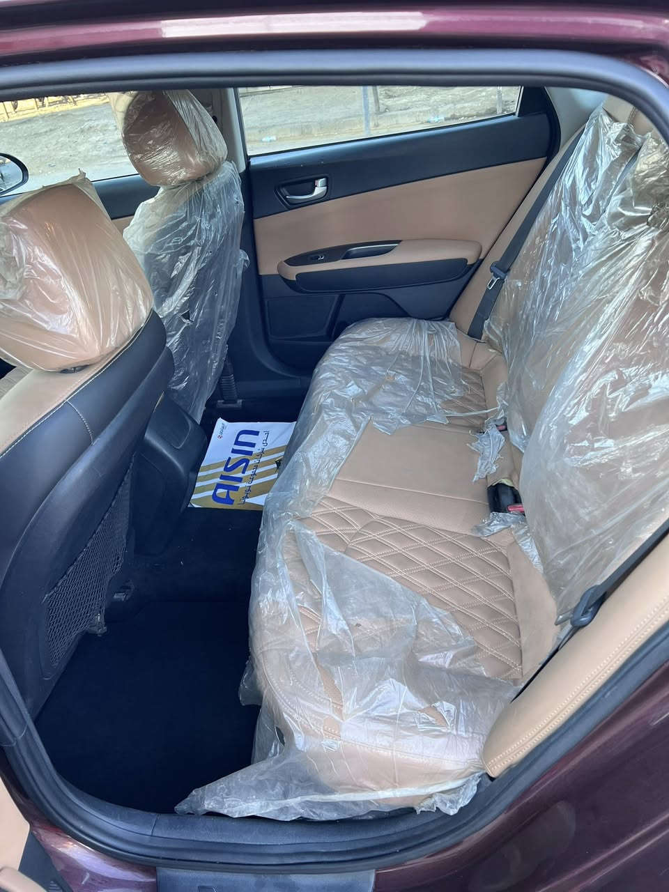 للبيع
كيا اوبتما 2019 موديل FE امريكي
حادث دعامية 
بدون ايرباك بدون دواخل
صبغ جاملغ وبنيد وباب السكن مرشوش كلير 
صورة الحادث ورقم الشاصي مرفق
وبيها بالعراق حادث بالدعامية الخلفية خفيف مصلح فايبر كلاس
وبيها تكحيلات بسبب شخوط مفتعلة 
ماشية 95 الف ميل
رقم اربيل 
سنوية 2026 
بإسم شركة تحويل بأي وقت يعجبك
المكان بغداد - بغداد الجديدة
سيارة نظيفة وحلوة 
السعر 140 وبي مجال للشراي
للإستفسار خاص او على الرقم
***********
