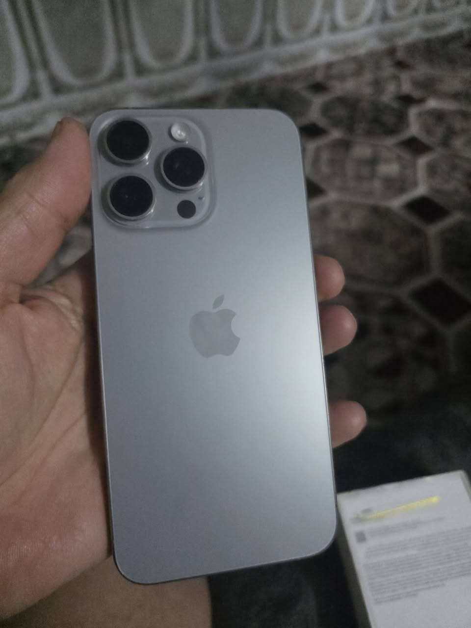 يالله مبايل ايفون برو ماكس ذاكرة ٢٥٦ جهاز نضيف  نضافة مية المية بطارية ٩٦ العنوان الاعلام ***********
