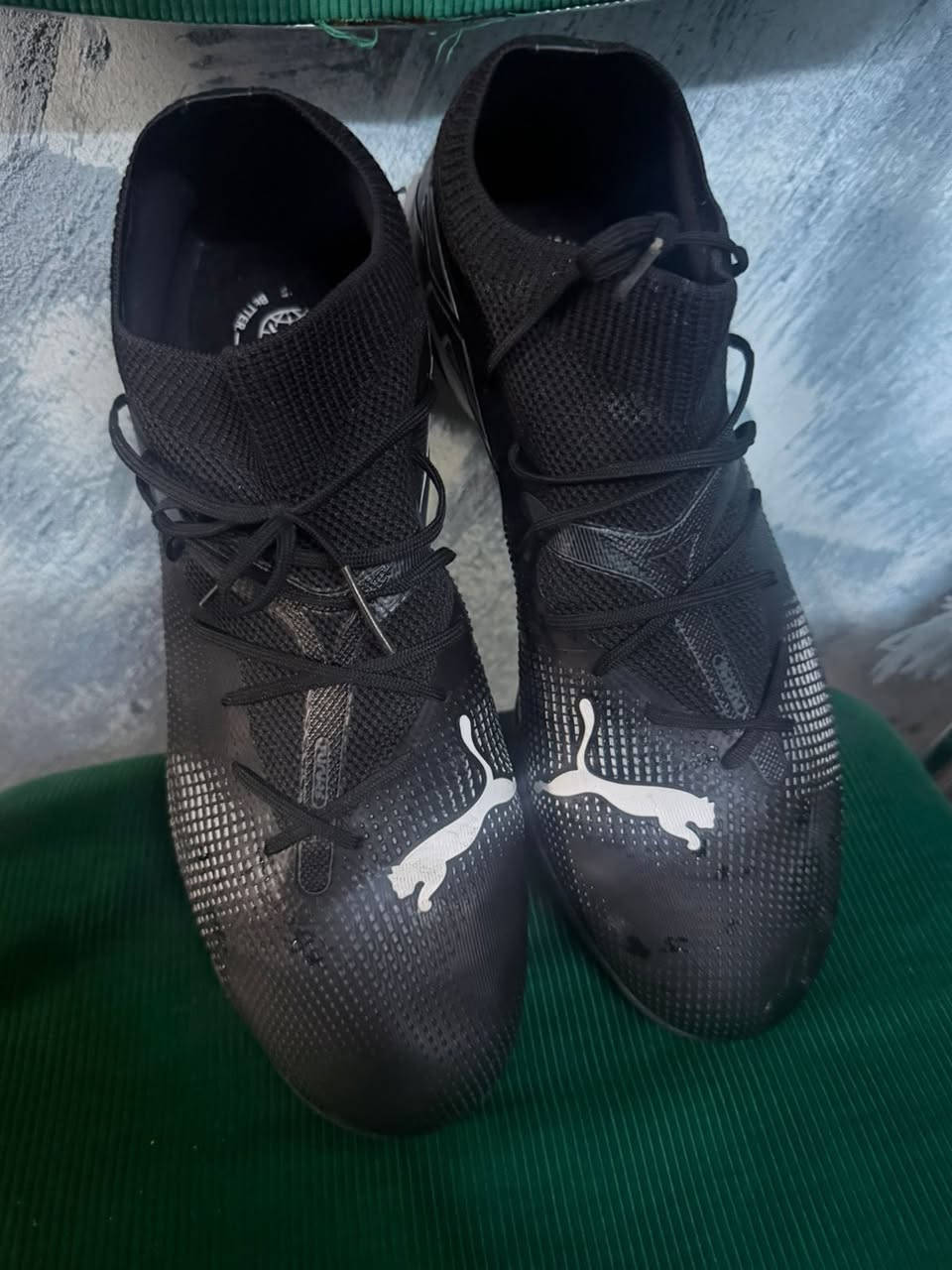 حذاء بومه اصلي درجه أولى من وكاله 175دولار مامستخدم هواي ملعوب بيه بس لعبتين نضيف
للبيع بسعر 100دولار 

مكاني بغداد حي العامل 

رقم***********
