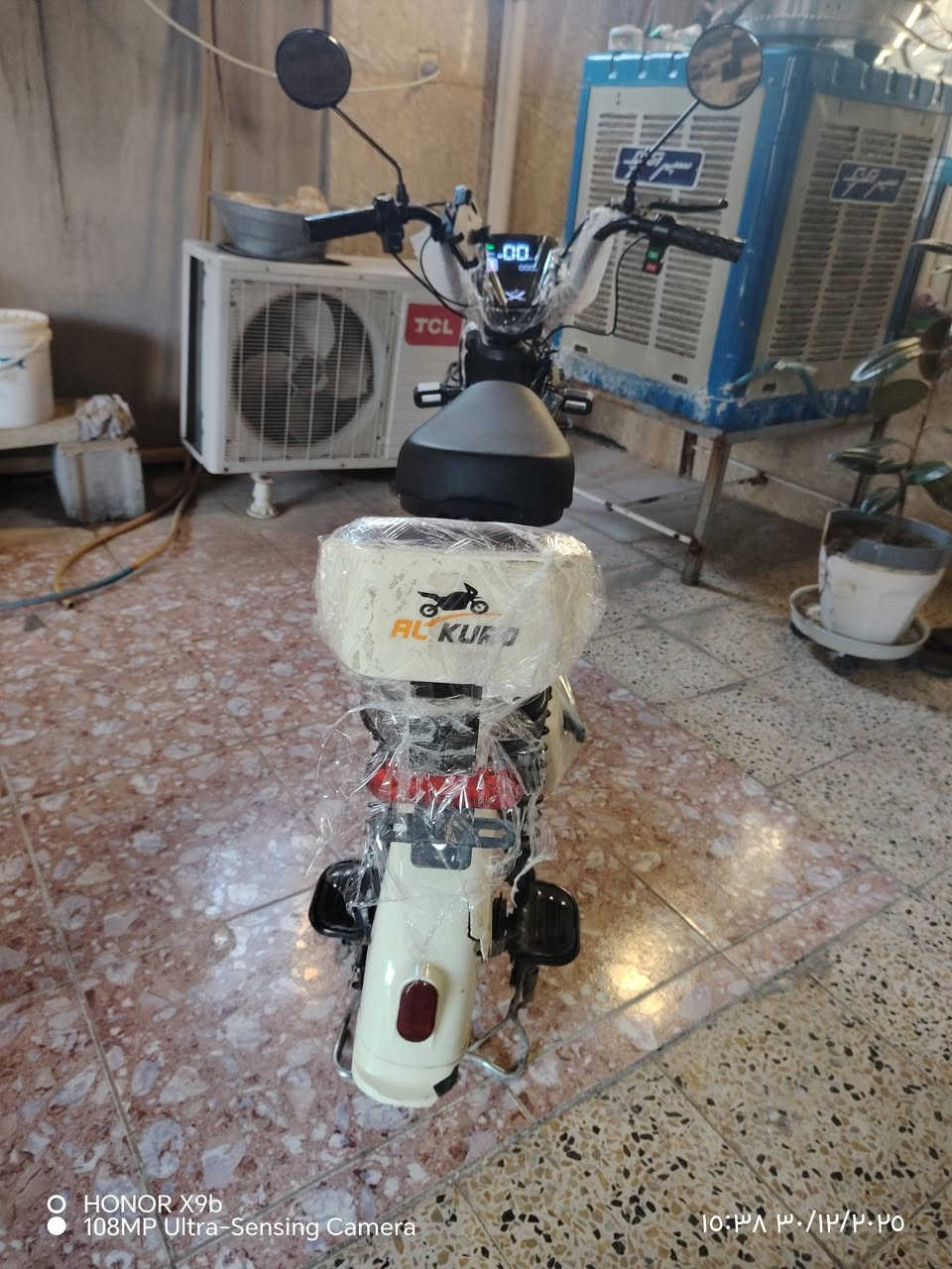 اسلام عليكم بايسكل شحن للبيع حجم 14 موديل 2025 بصمة وسويج وكارت سعر 265 وبي مجال  مكان كركوك شراي دك على هاذ الرقم ***********
