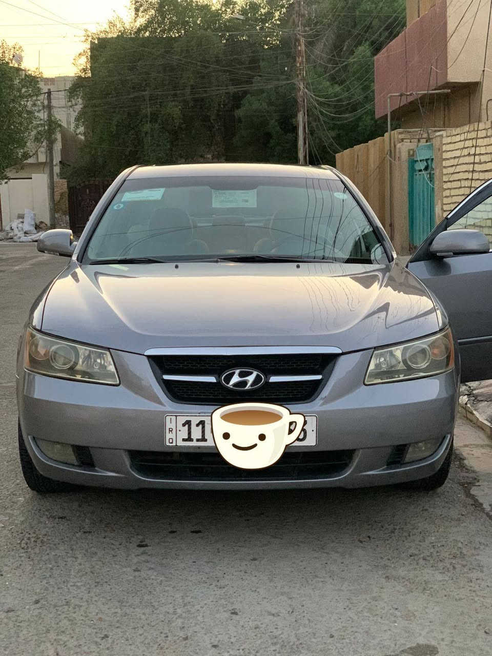 السلام عليكم
سوناتا 2008 
وارد امريكي 
محرك 2400 
حادثها باب السايق والخلفها معمرات نفسهن فقط مابيها غير حادث
بيها صبغ قطع ابيع حزام جماليه
فول مواصفات فتحه وكشن كهربائي
رقم الهاتف /***********
