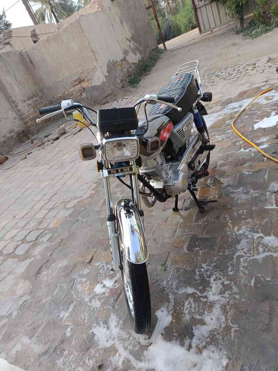 للبيع موديل 2024 دراجه جديد مثل ما بل الصور كلك دراجه محرك مكفول
السعر 475 وبيه مجال حك الجيه مكاني كربلاء المنكر البيضه الحسينيه 

‏‪0778 063 1744‬‏
