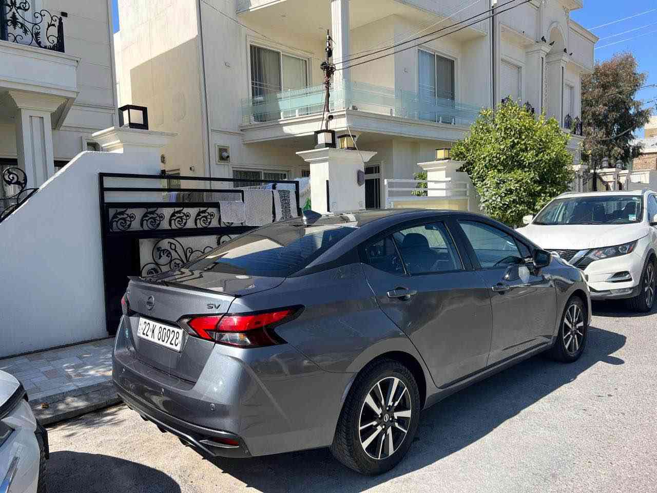 ***********
فڕۆشتنی نیسان ڤێرسا 2021 SV 🚗💨
 • ڕەنگ: نەفتی
 • مەکینە: 1.6L - V4
 • گێڕ: CVT ئۆتۆماتیک
 • دڕایڤ: پێشەوە (FWD)
 • شاشە: Apple CarPlay / Android Auto
 • بەسمە ✔
 • کامێرەی دواوە ✔
 • رادار: پێش و پشتی ✔
 • ئاوێنەی ڕادار ✔
 • ویل: کڕۆم + ABS
 • ناو دوو ڕەنگ: زەرد و ڕەش
 • خەتی جادە و لایت لید ✔
 • تحدید سورعە ✔
 • دوگمەی سپۆرت ✔
 • سوکان ڤۆلیۆم ✔
 • کێشەی گێڕ و مەکینە: نییە
 • تەبرید کێشە: نییە
 • هەموو بەشەرت هیچ خەلەلێکی نییە ✔
 • یەک مانگ ڕۆنی گێڕ گۆڕاوە بیلادی ✔
 • شەش پارچەی سبوخە بە عزام دەیفرۆشم 
 • ئێرباگ سوکان سیستەم ✔
 • سەقف و شان و دوو چامرخی دواوە سندوق کیشەی نیە. بێ ناوگرتن بێ شانسی
 • ڕەقەم و سەنەوی نوێ تاکوو 2029 ✔
 • مەسروفی: هیچ نییە

💵 نرخ: 105 💵
📞 پەیوەندیکردن: 3837 777 0770 أربيل, العراق
