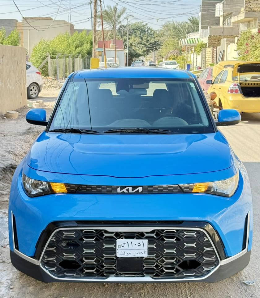 كيا سول EX 2025 ازرق بحري 🌊 

Kia soul EX 2025

مرقم بابل انكليزي جديد ‼️
سنوية وهزة جديد ‼️

فول مواصفات 

فول 1/1 جميع المواصفات بيها 
الضرر باب السائق مستبدل 
وجاملغ معدل بارد ورجعت تصليح درجة اولى

مجموعة الراديترات بلادي عل الشركة مي المحرك وغاز تبريد 🆒✅

الممشى 26 ميل📍

المواصفات
▪️محرك 2000 دوش المرغوب
▪️فتحة سقف
▪️بصمه تشغيل وباب
▪️تشغيل عن بعد 
▪️شاشه كبيره ايباد
▪️شحن موبايل ذكي وايرلس
▪️منافذ شحن خلفيات
▪️لايتات عدسات 
▪️بگ لايتات لد
▪️اناره داخلية لد ابيض  
▪️اطفاء ذاتي
▪️قياده ذاتيه 
▪️توقف ذاتي امامي + خلفي
▪️تحديد مسار 
▪️تنبيه النقاط العمياء 
▪️سيستم سماعات هارمن كاردن مع دمام أمام خلف 
▪️مرآة وسطيه كهرباء 
▪️تدفئة مقاعد كشنات 
▪️تحكم كشن كهربائي
▪️ويل كب حجم 17
▪️رف خلف الكشنات يساعد عل عزل الصوت

السعر ١٧٤ ‼️

رقم الهاتف : ***********
