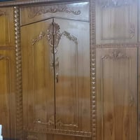 غرفة خشب عراقي • نظيفة • موصل الأيسر