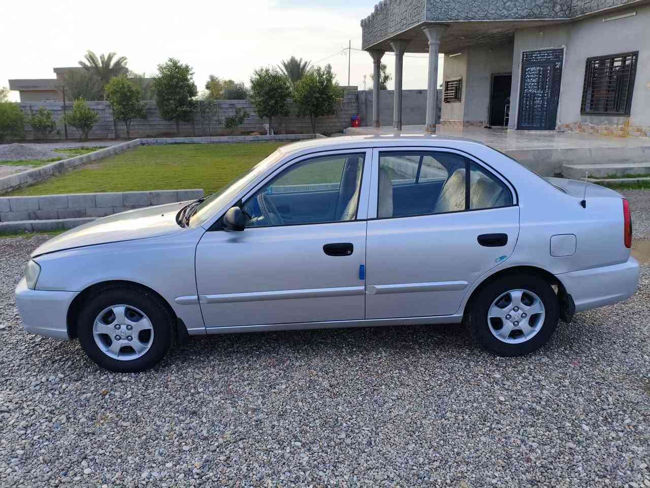 ڤيرنا 2009 گير عادي سيارة كلين شرط الفحص محرك گير كلة شرط سيارة جديدة ماشية 166 الف تبريد تدفئة كلة شغال سنوية 2028 هزة جديدة 2027 رقم أربيل دولي سيارة بدون صبغ بعدها على وضع الشركة للأستفسار الاتصال على الرقم: *********** كركوك, العراق
