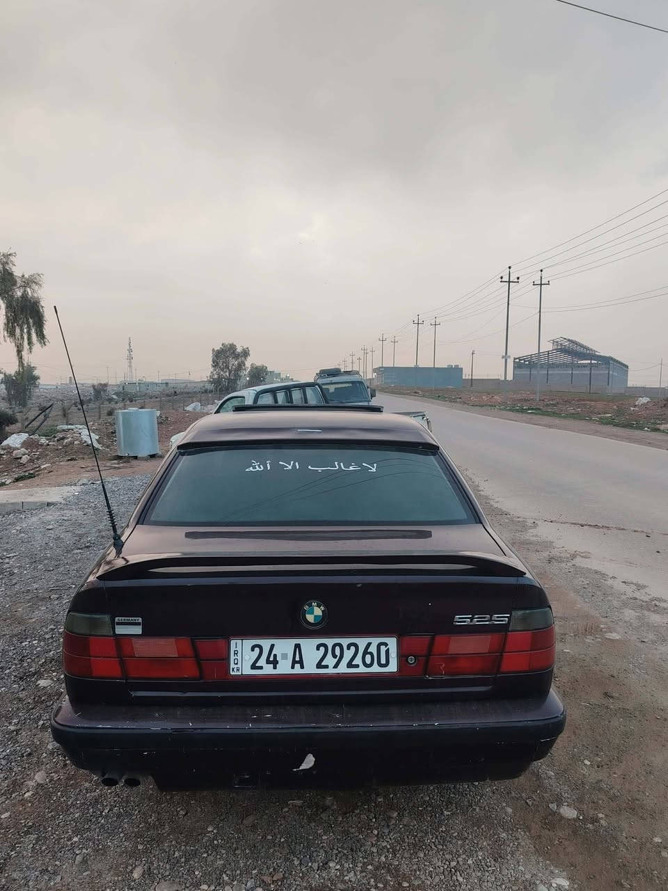 525 كبس عدل
سياره مصبوغه جماليه بيها طخه خفيفه بل جاملغ الامامي
كهربائيات كلها جاهزه 
نقصها كنترول كير سعره 150 الف كير بي ضربه بل 2 و3
ينزل من سعرها غير هلشي ماكو سياره جاهزه

سعرها 65 مجال كلش. استفسار اكثر *********** 
عنوان موصل
