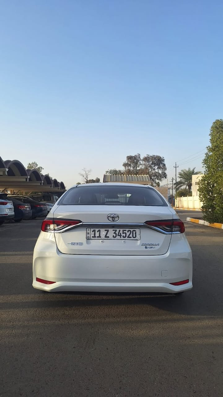 🚗 للبيع – Toyota Corolla Hybrid 2025
✨ فول مواصفات | نظيفة جداً

🔹 المواصفات:
🛞 سلايد
🔑 بصمة تشغيل
📱 شاشة وسط
📷 كاميرا خلفية
❄️ تبريد قطعتين
💡 لايت LED أمامي
💡 بك لايت LED
🪑 كشنات جلد
🛡️ رادار
🧭 تحديد المسار

📊 الحالة:
📏 ماشية 7,000 كم فقط

📄 الضمان:
✅ رقم بغداد
✅ مكفولة من الصبغ والحوادث

📞 للاستفسار والاتصال:
📱 0781 659 6699
