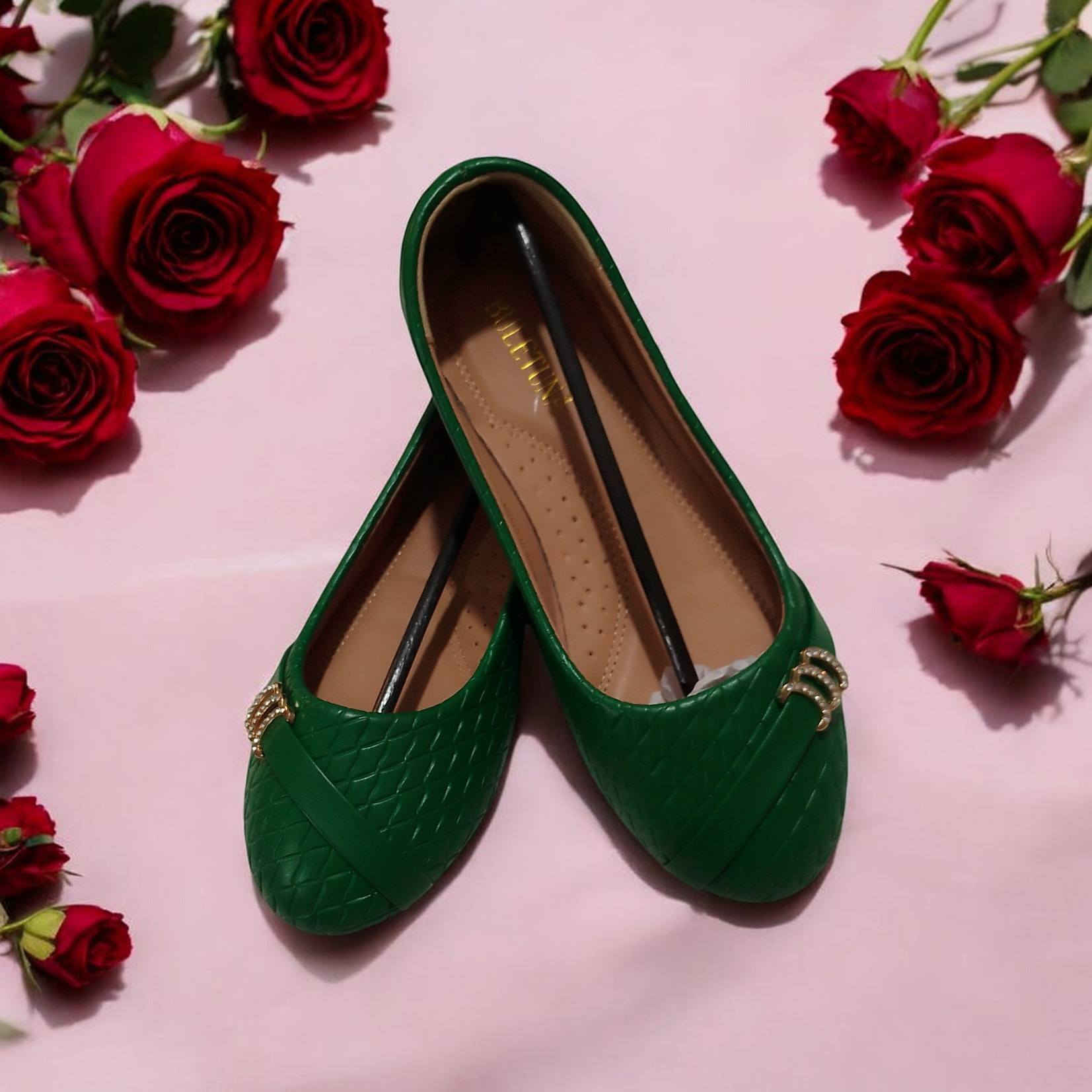 حذاء نسائي فلات أنيق ومريح 👠🌸
• تصميم عصري يناسب كل الإطلالات
• خامة ناعمة ومريحة للمشي الطويل
• ألوان متنوعة تناسب جميع الأذواق
• خفيف وعملي للدوام والطلعات
• قياسات متوفرة
💖 مريح + أنيق بنفس الوقت
🚚 توصيل سريع لكل المحافظات
📩 للحجز راسلينا خاص قبل نفاذ الكمية


**إذا كنت صاحب هذا الإعلان وتريد حذفه لأي سبب، رجاءا أرسل رسالة إلى الدعم الفني**