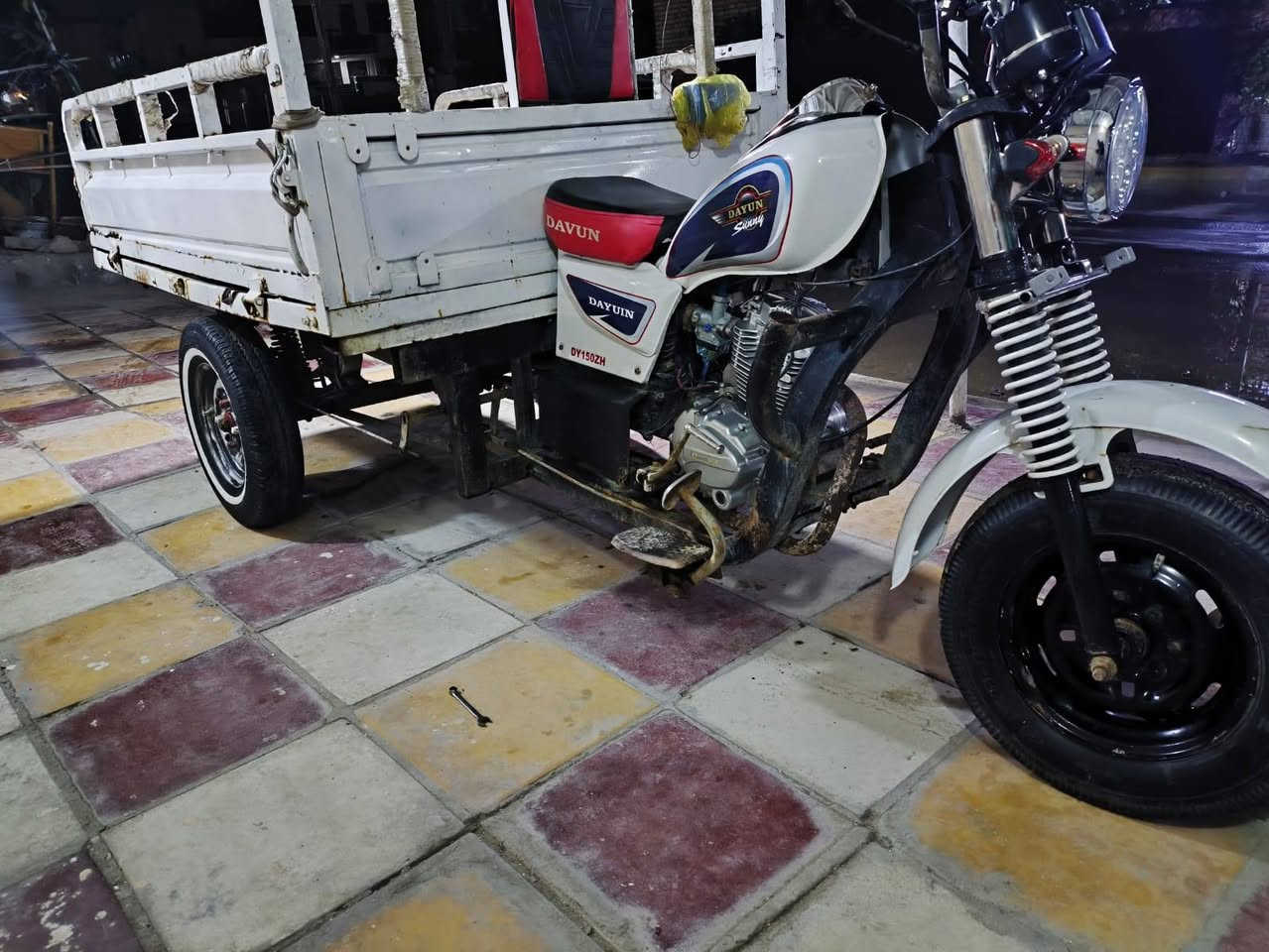 للبيع اوراق شراي بي خير ويدلل بس لبدي عوزه ترتيب ***********
