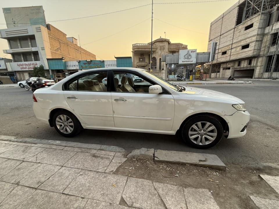 السلام عليكم 
اوبتيمه 2010للبيع 
مكفوله من ضربه وتبديل ماعده صبغ قطعتين 
فول موصفات ماعده الفتحه 
تبريدمكينه كير تخم تاير كله جديد 
تحكم ستيرن مري شفط 
مكان السياره السماوه 
***********
